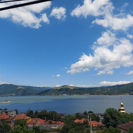 Casa Dalys Hotell Orşova Exteriör bild
