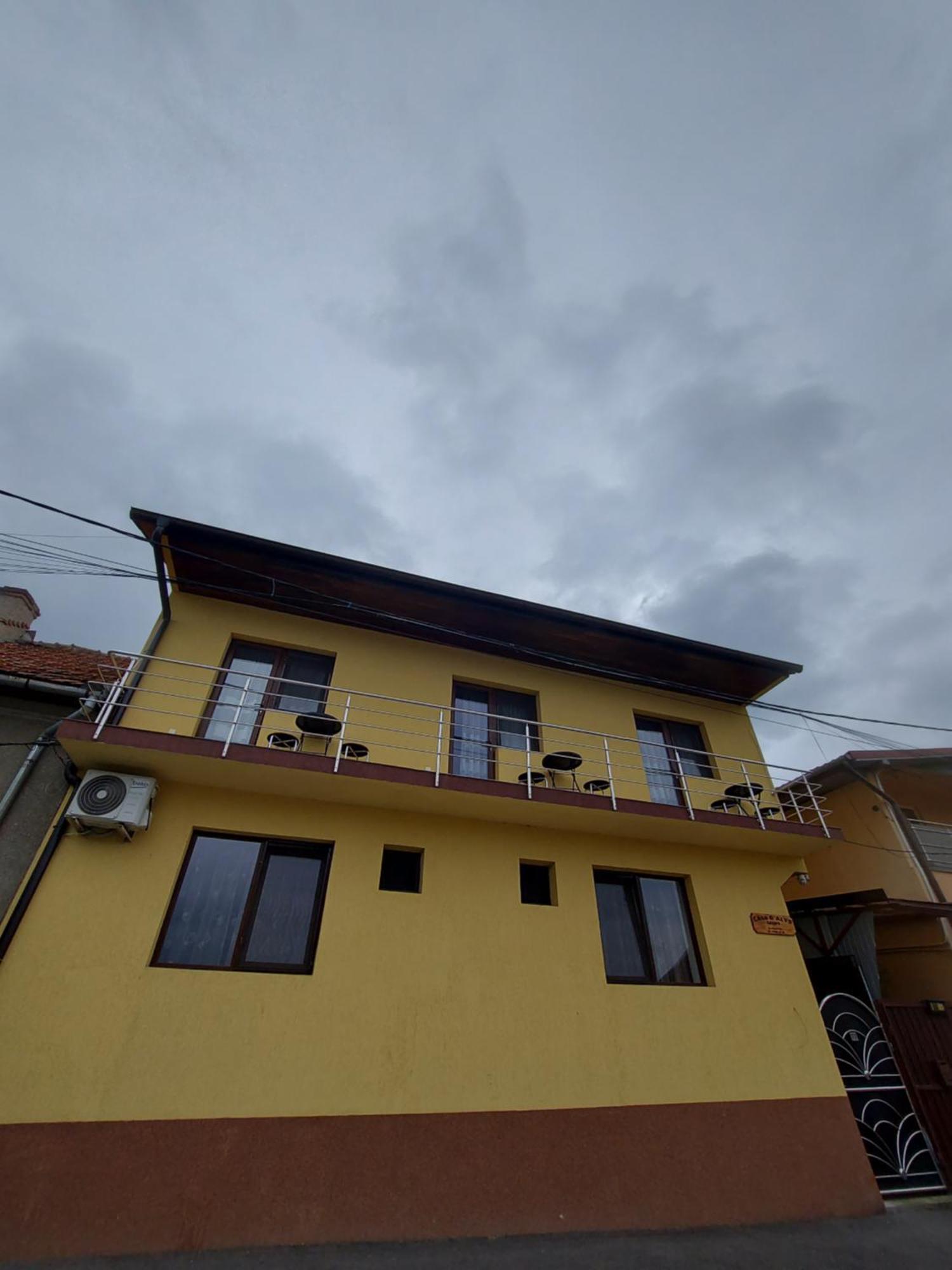 Casa Dalys Hotell Orşova Exteriör bild