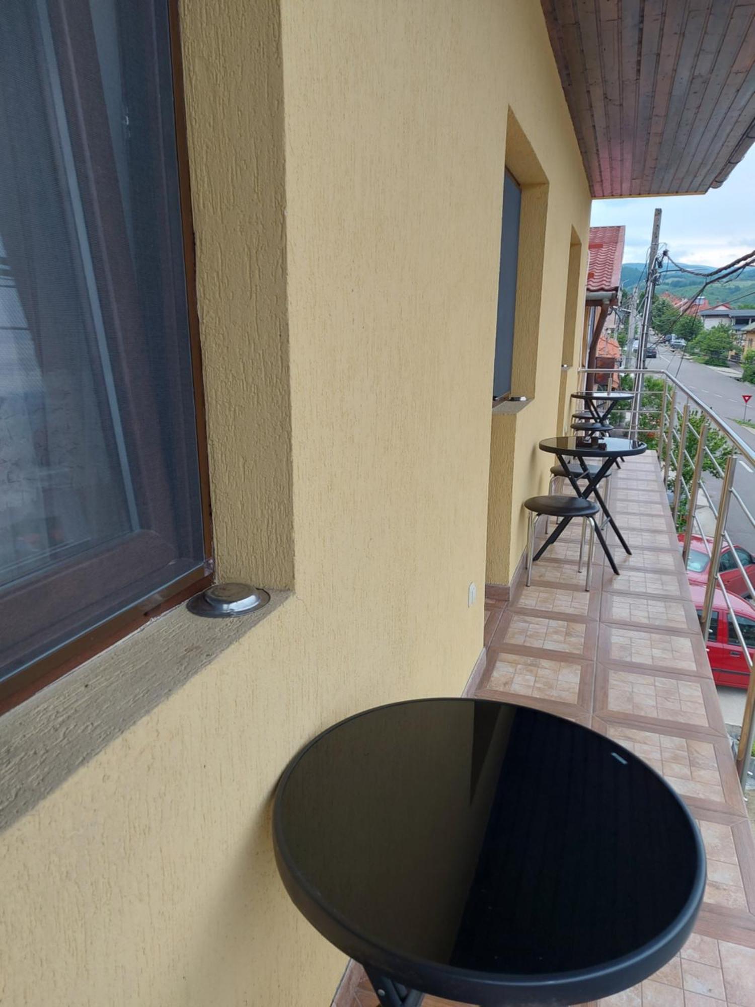 Casa Dalys Hotell Orşova Exteriör bild