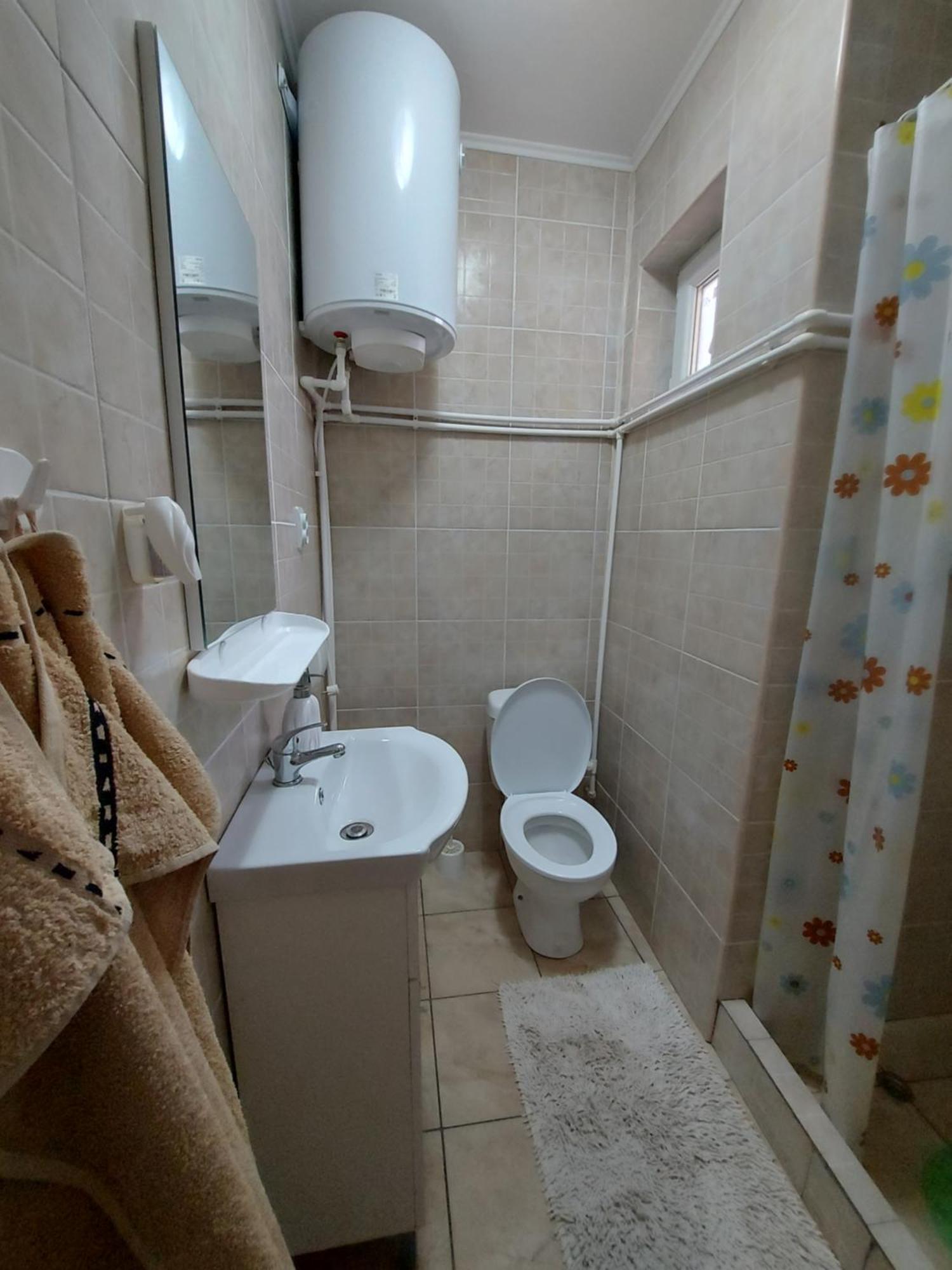Casa Dalys Hotell Orşova Exteriör bild