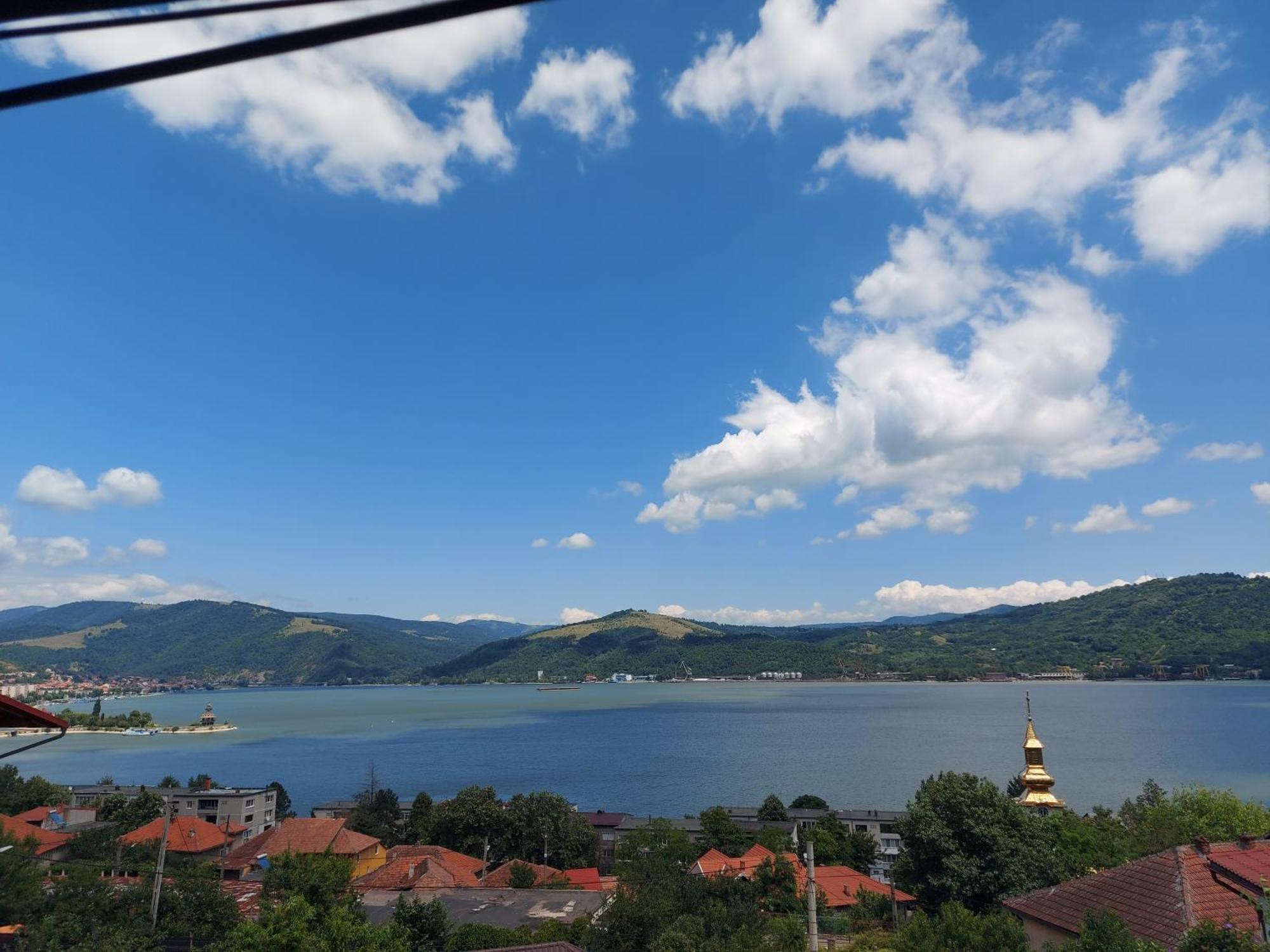 Casa Dalys Hotell Orşova Exteriör bild